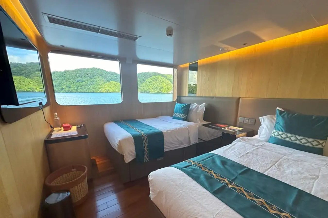 Black Pearl, Palau - liveaboard diving holidays
